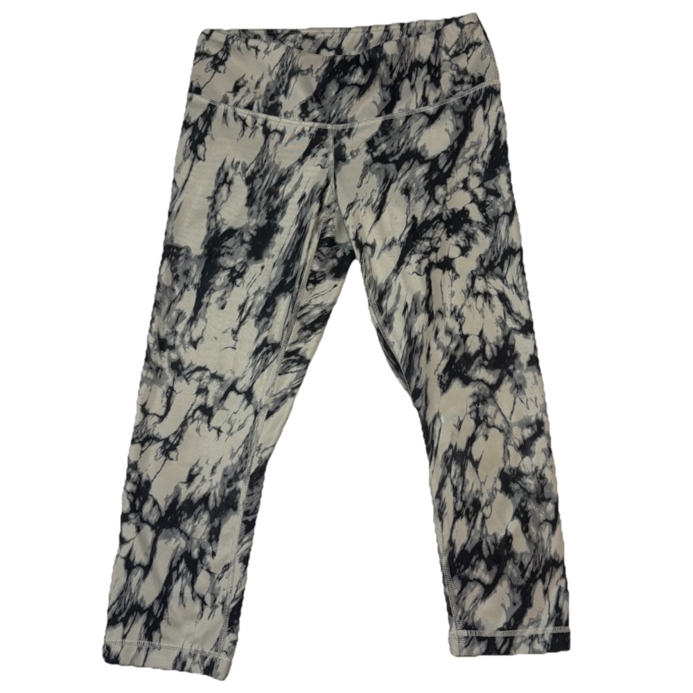Lululemon Black Beige Capri Leggings Size 6 Wunder Under Workout Pants Marbled